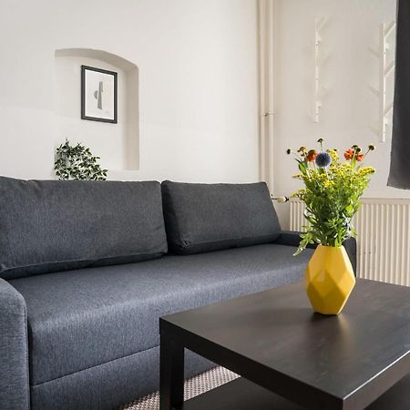 Spacious Apartment In Berlin Mitte For 6 Exterior photo