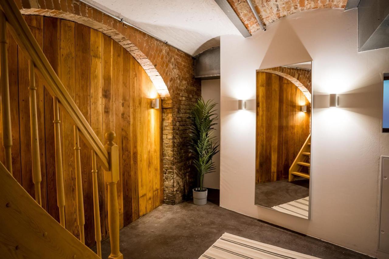 Spacious Apartment In Berlin Mitte For 6 Exterior photo